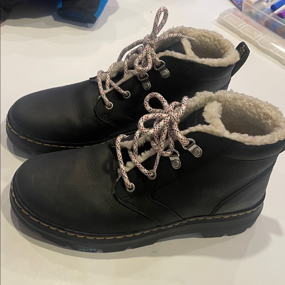 Dr. Martens Bonny Leather Boots Women’s 10